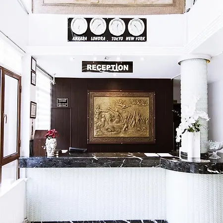 Grand Kurdoglu Szálloda 4*