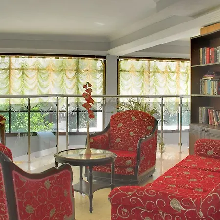 Grand Kurdoglu 4* Kusadası