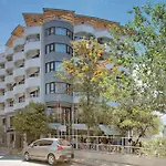 Grand Kurdoglu Kusadası