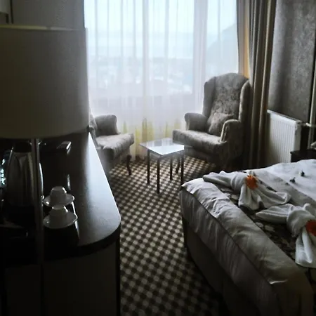 Отель Grand Kurdoglu Кушадасы