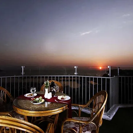 Grand Kurdoglu 4* Кушадасы