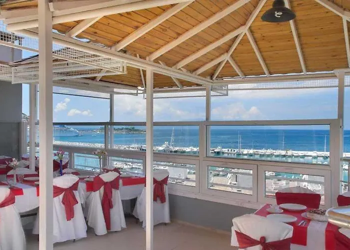 Hotel Grand Kurdoglu 4*